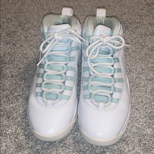 Air Jordan White/Mint 10s-woman’s